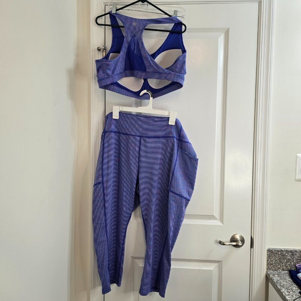 Tek Gear Dry Tek Workout Set - Capri Pants and Sports Bra - Multicolor Stripe - Picture 2 of 13